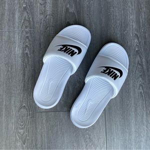 Mens nike slides